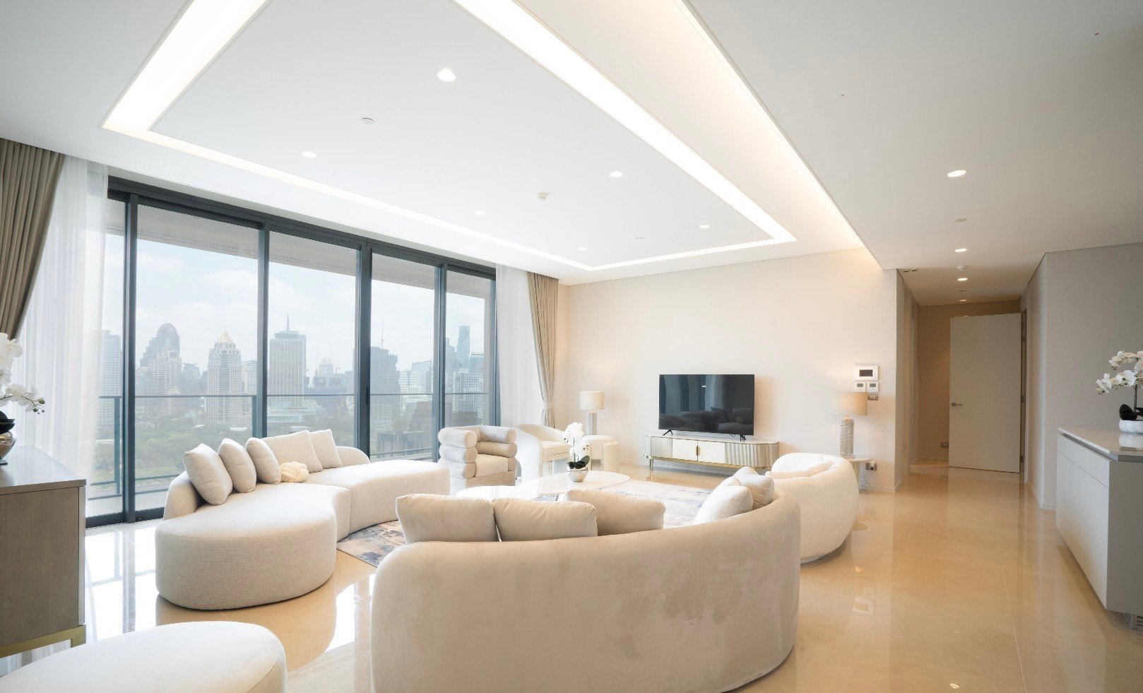 The Residences at Sindhorn Kempinski