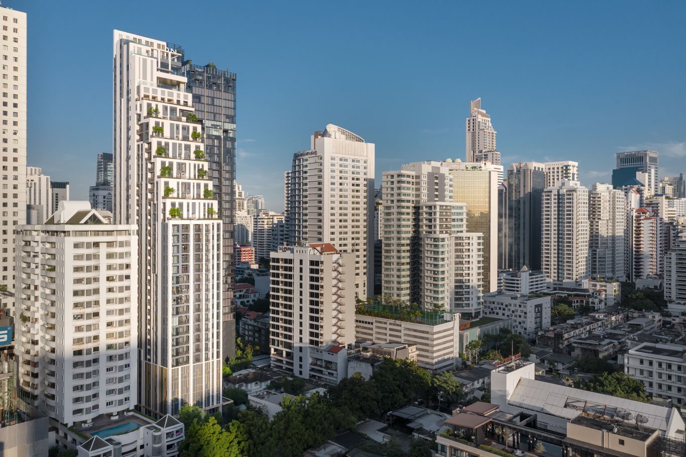 Muniq Sukhumvit 23