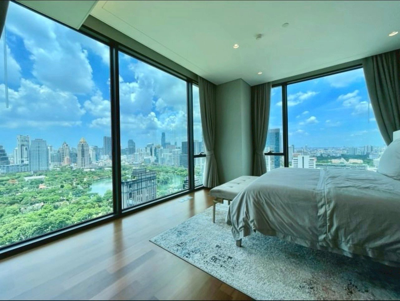The Residences at Sindhorn Kempinski